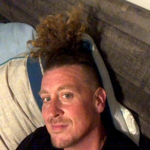 Meet your Posher, Tom